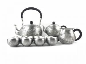 长期使用银壶烧水泡茶会不会有副作用？